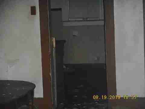 8134 Edgewood (6)_m.jpg